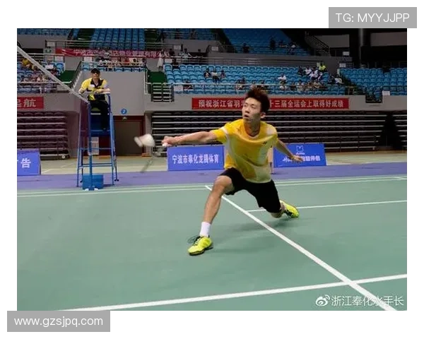 武汉羽毛球队与西安羽毛球队赛后复盘团队协作的成功与不足分析